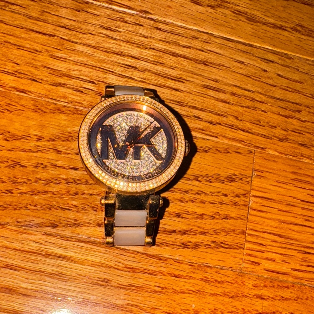 Michael Kors rose gold logo watch
